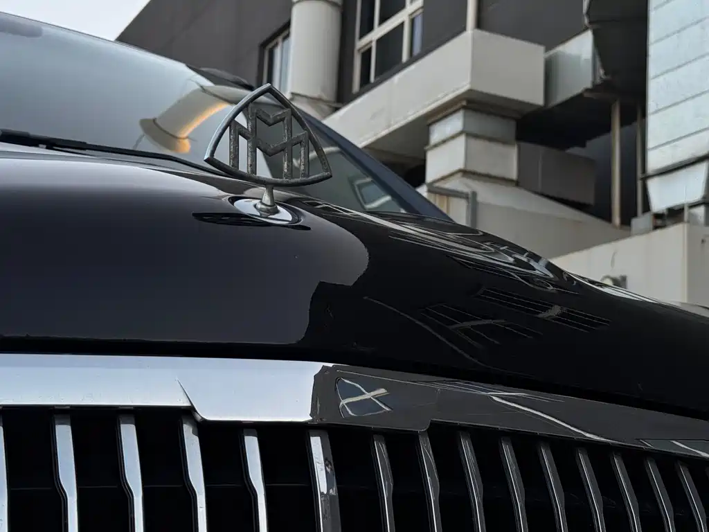 MERCEDES-BENZ V CLASS