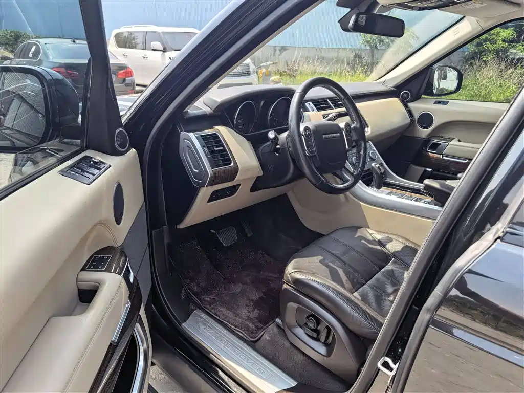 Land Rover Range Rover Sport 2016 3.0 SC V6 HSE
