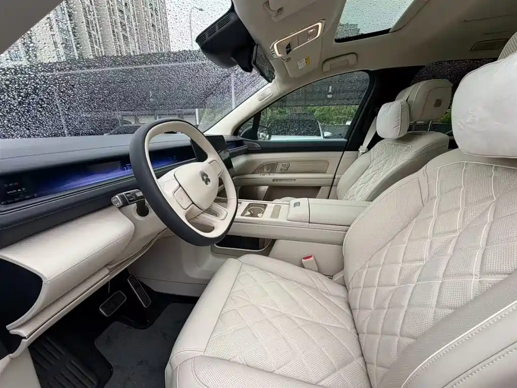 NIO ES8 2026 мест Executive Luxury