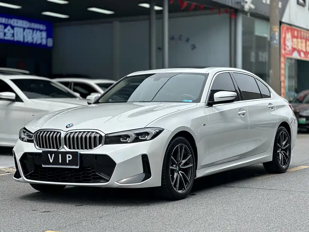BMW 3 Series 2023