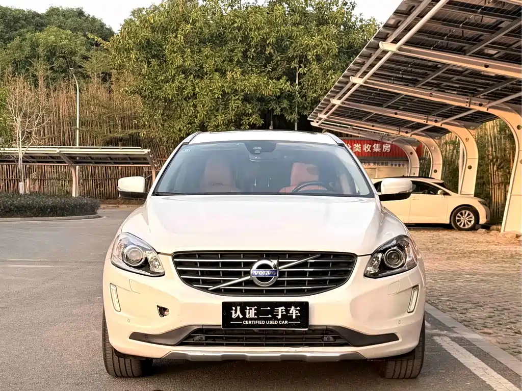 Volvo XC60 (Import) — миниатюра 2