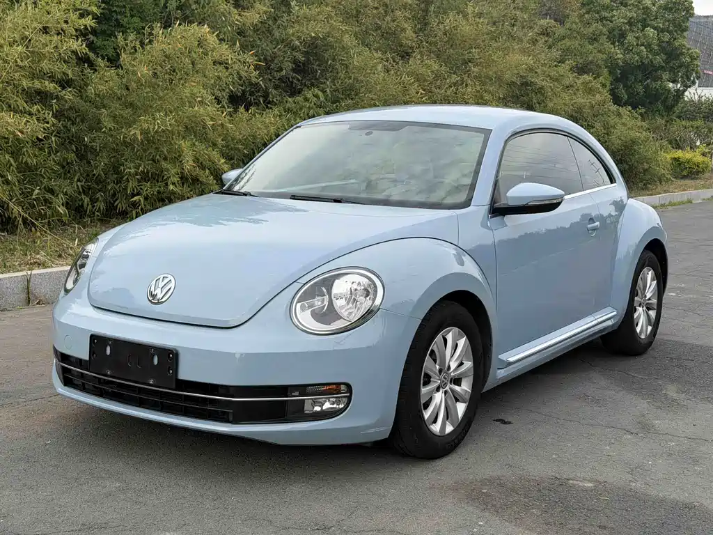 Volkswagen Beetle 2014