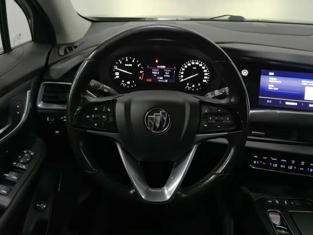 Buick Enclave — миниатюра 11