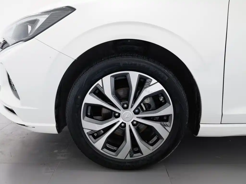 Changan Eado — миниатюра 17