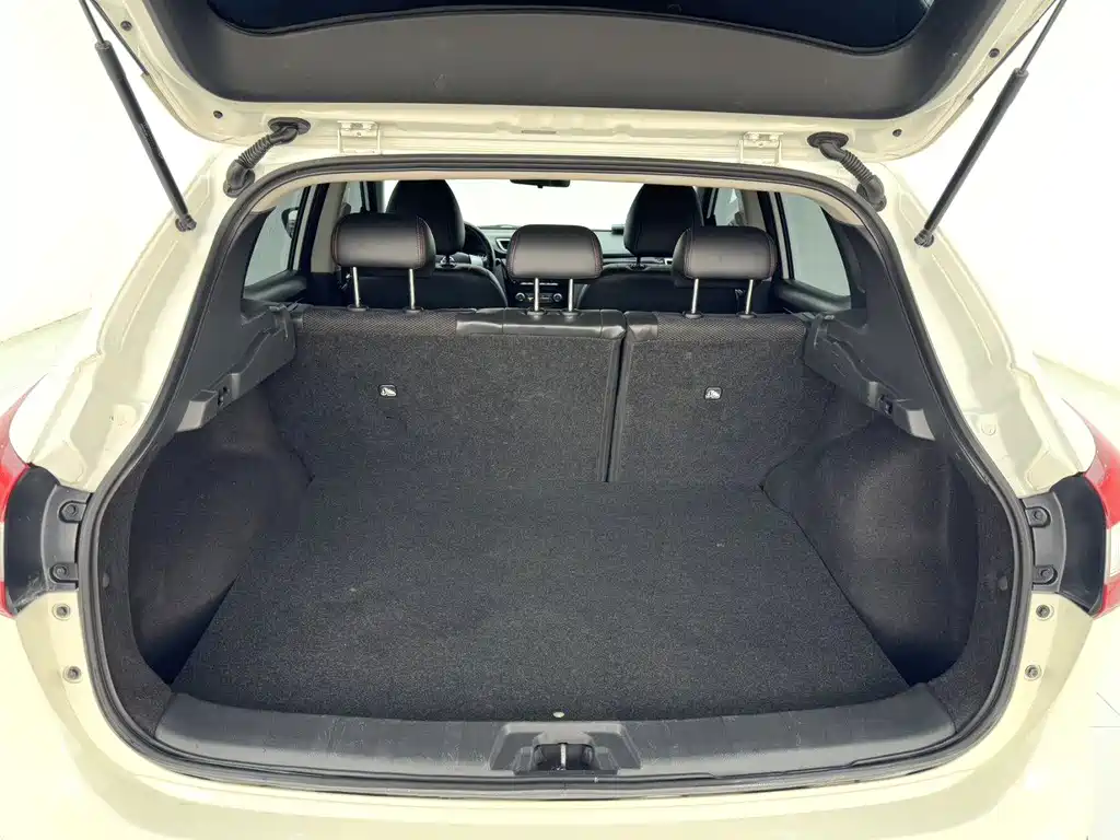 Nissan Qashqai — миниатюра 7