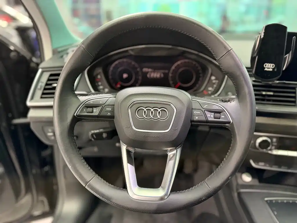 Audi Q5L — миниатюра 8