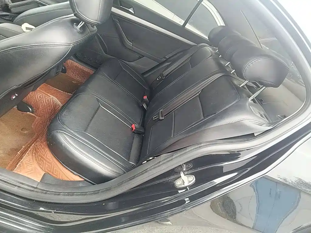 Volkswagen Lavida — миниатюра 17