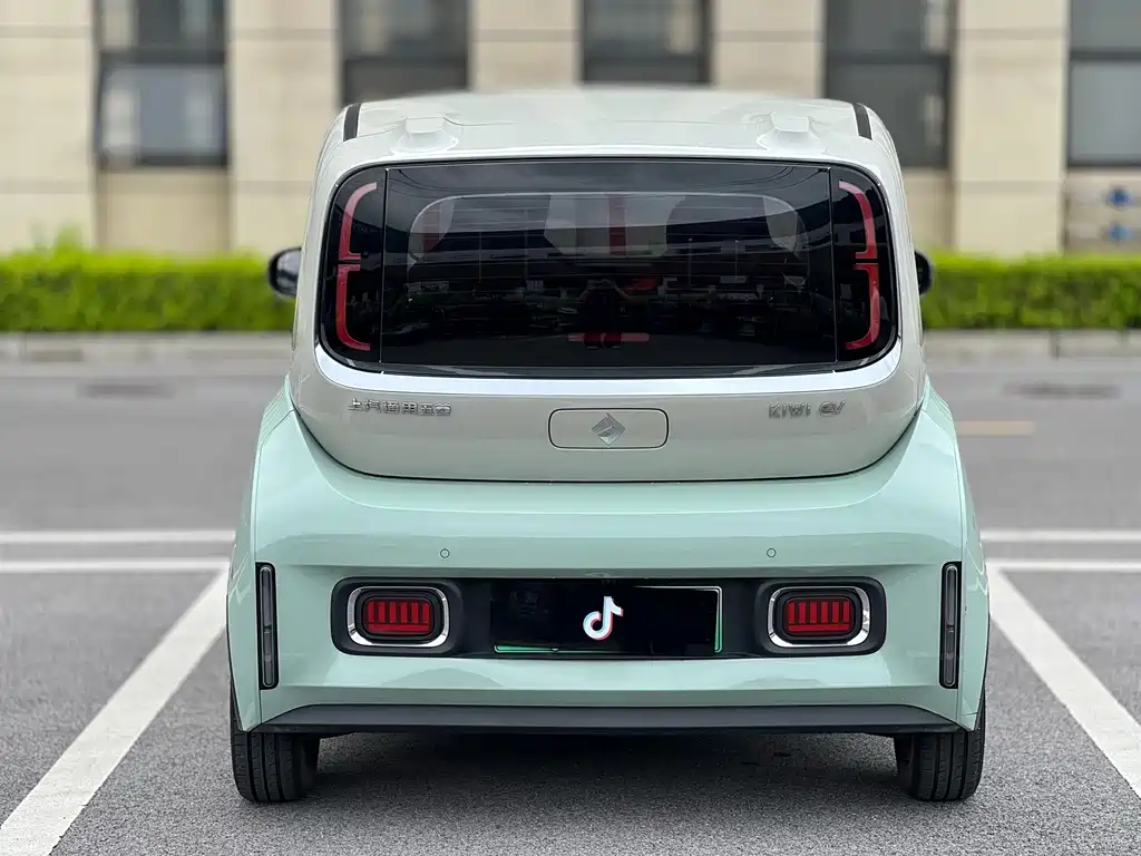Baojun Kiwi EV