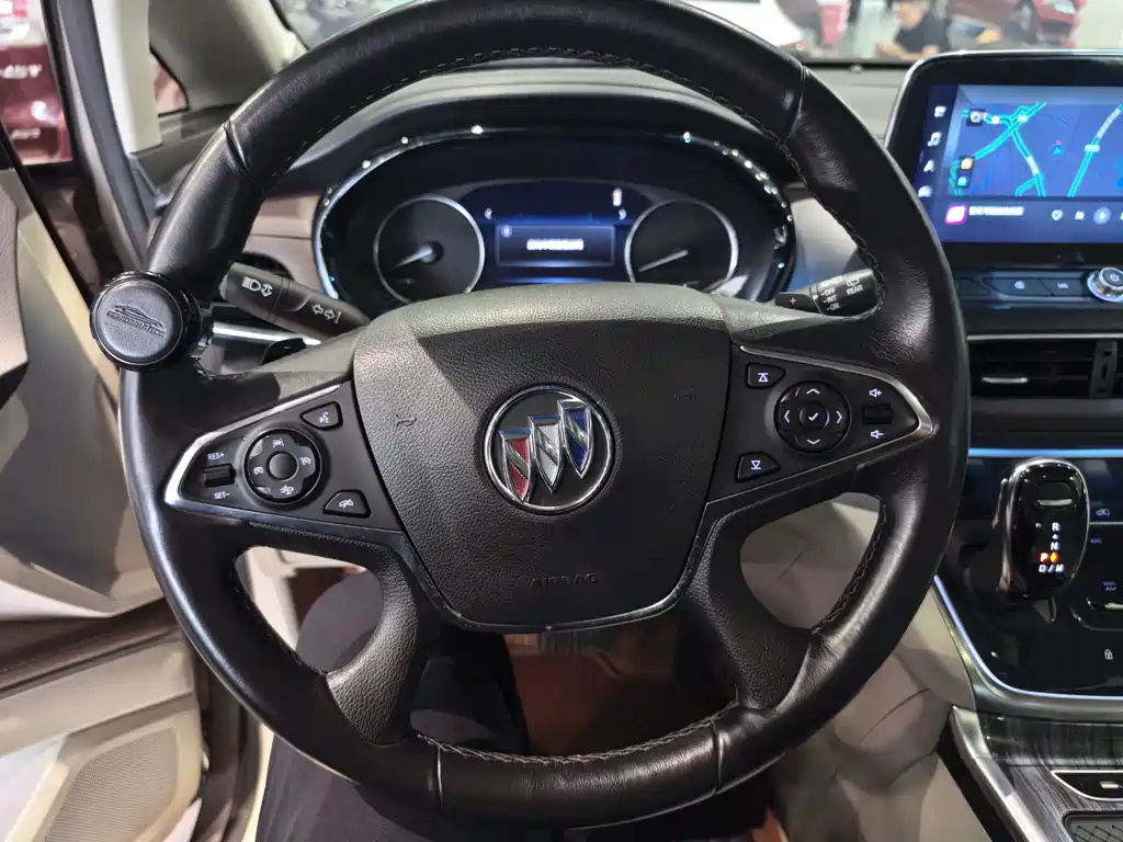 Buick GL8 — миниатюра 13