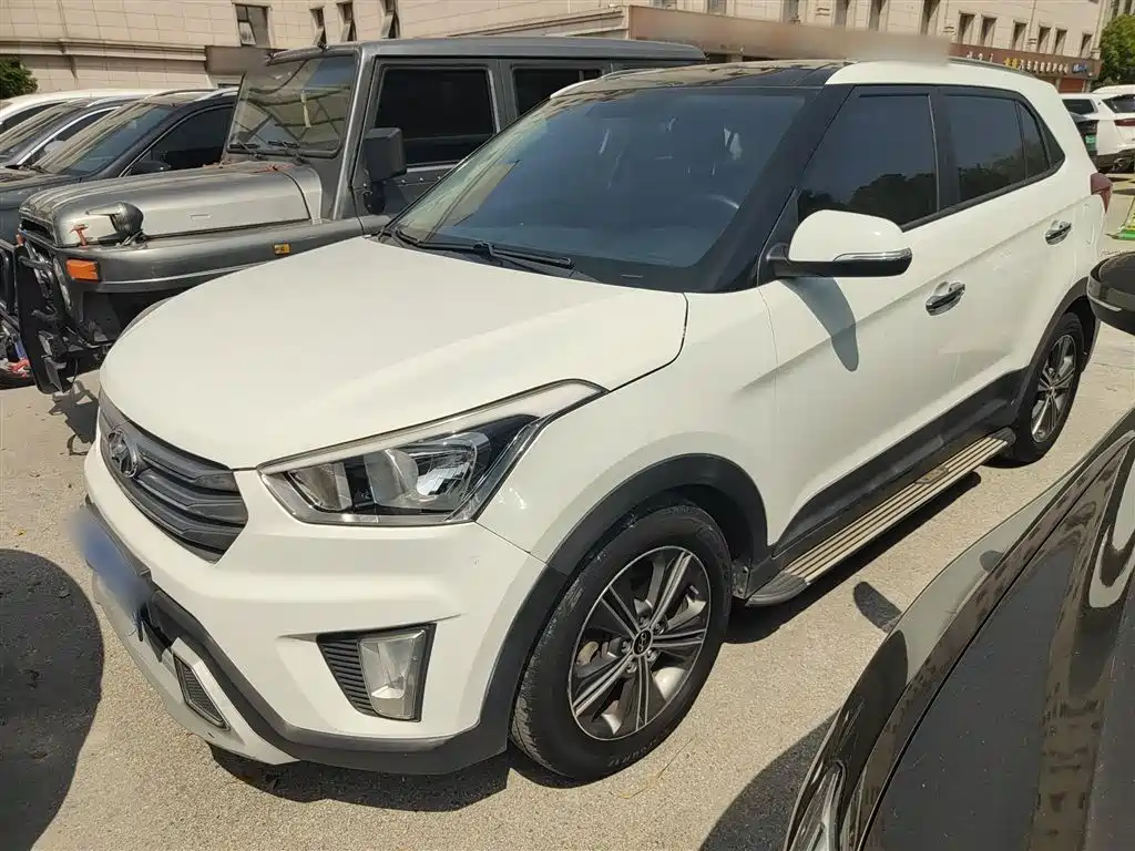 Hyundai ix25 2015