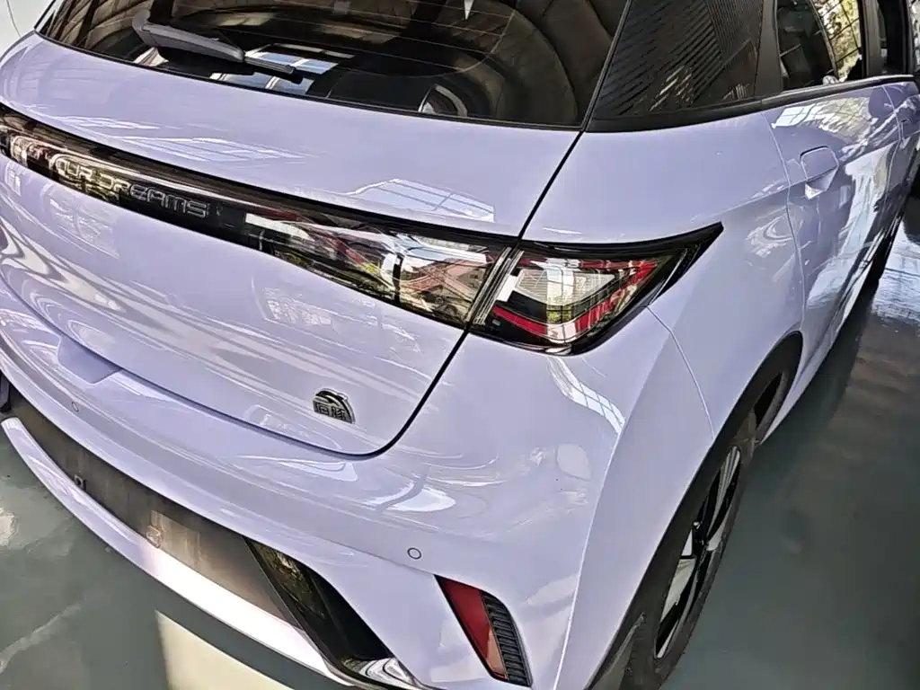 BYD Dolphin — миниатюра 8