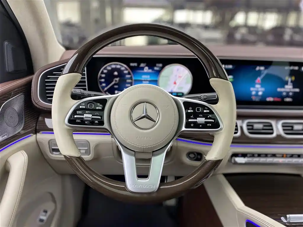 MERCEDES-BENZ MAYBACH GLS