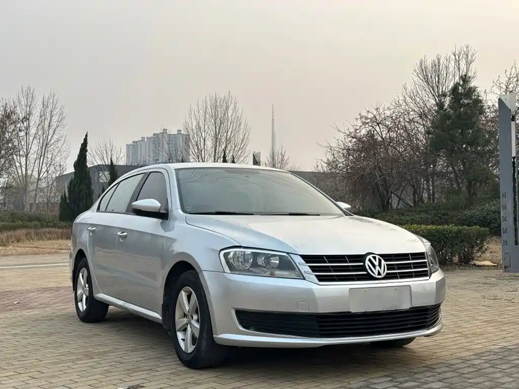 Volkswagen Lavida — миниатюра 3