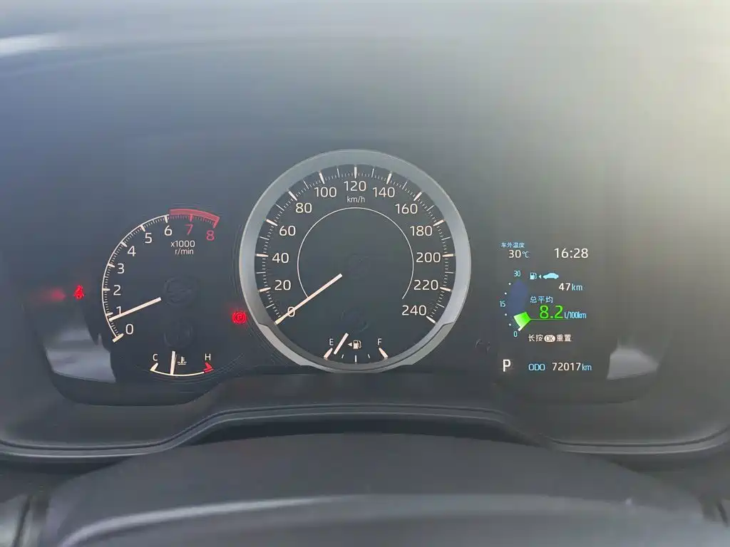 Toyota Corolla — миниатюра 13