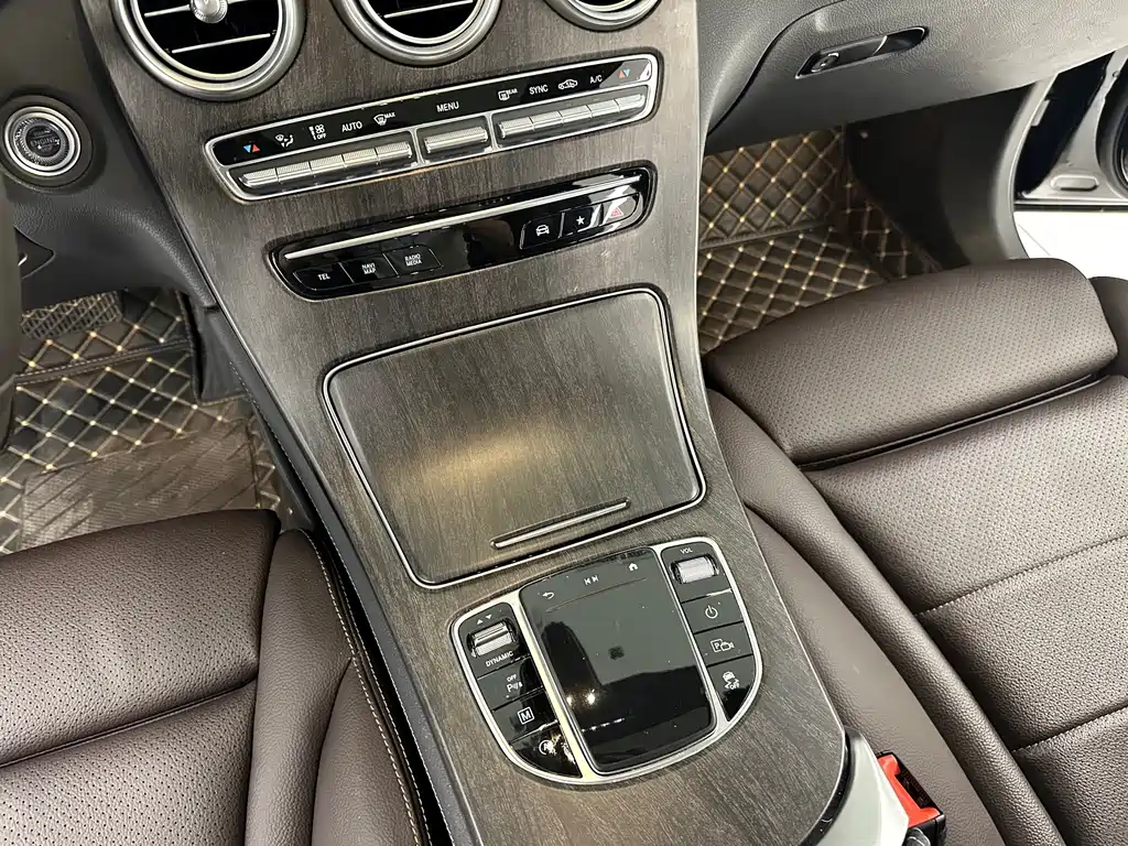 Mercedes-Benz GLC — миниатюра 19