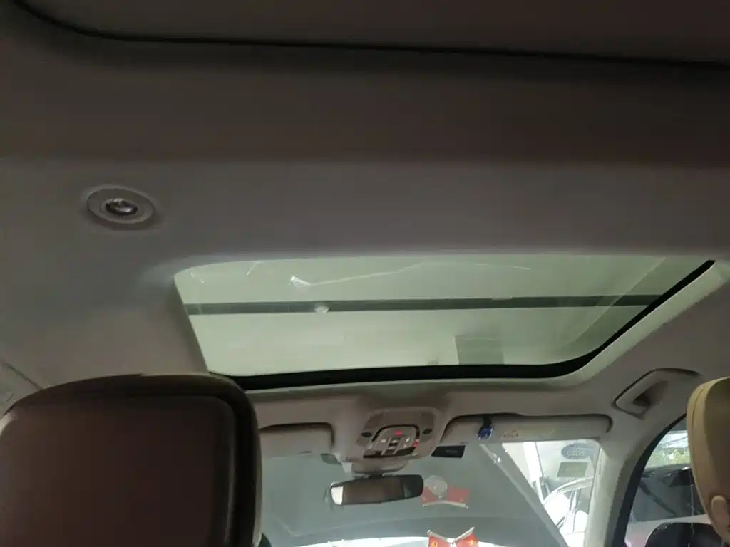 Audi A6L — миниатюра 18