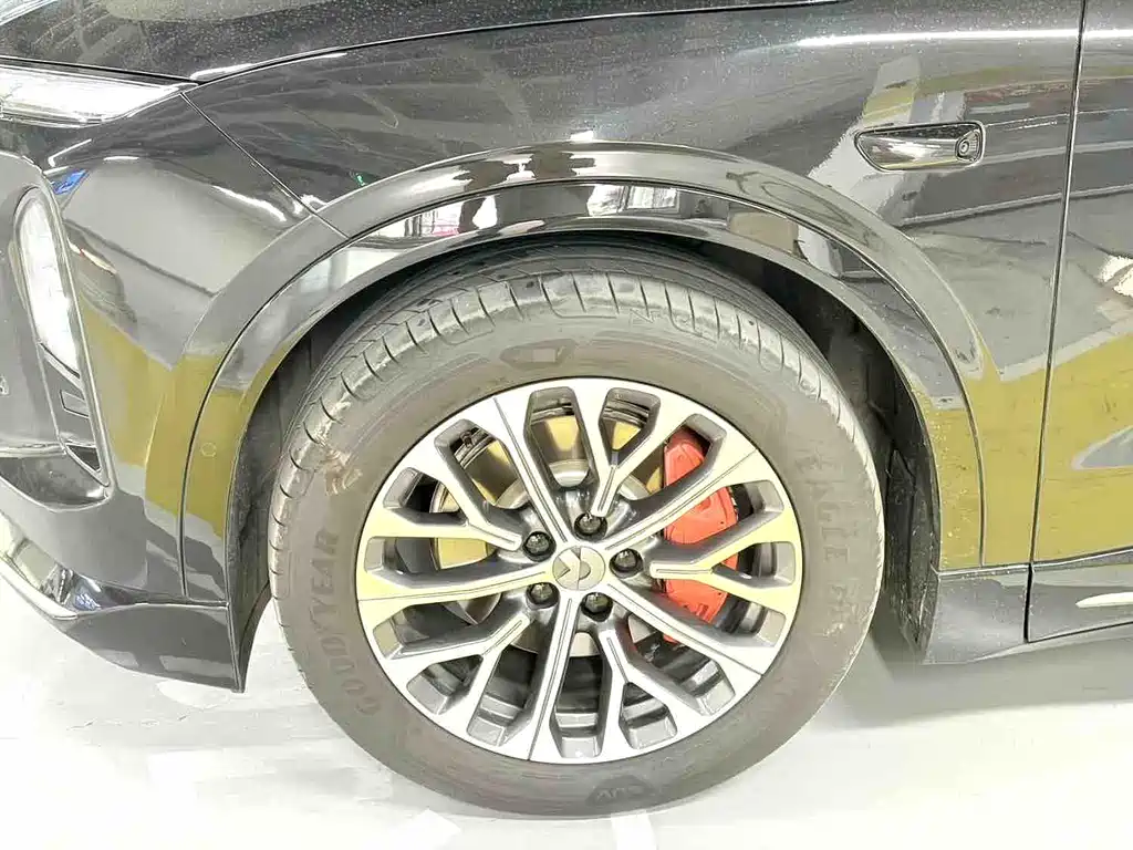 NIO EC6 — миниатюра 2