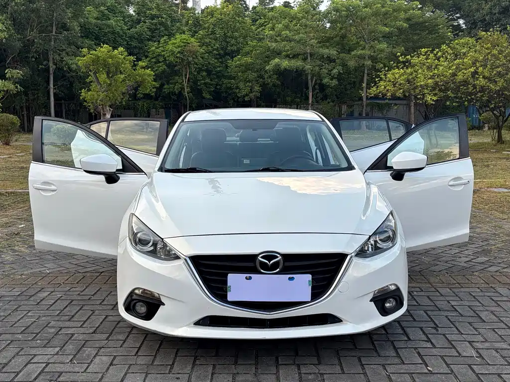 Mazda 3 Axela — миниатюра 15