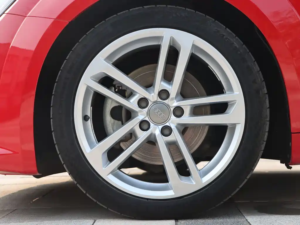 Audi TT TT Coupe 45 TFSI, фото 12