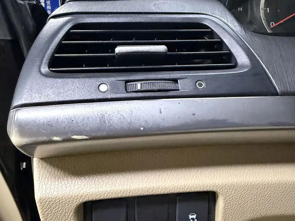 Honda Accord — миниатюра 32
