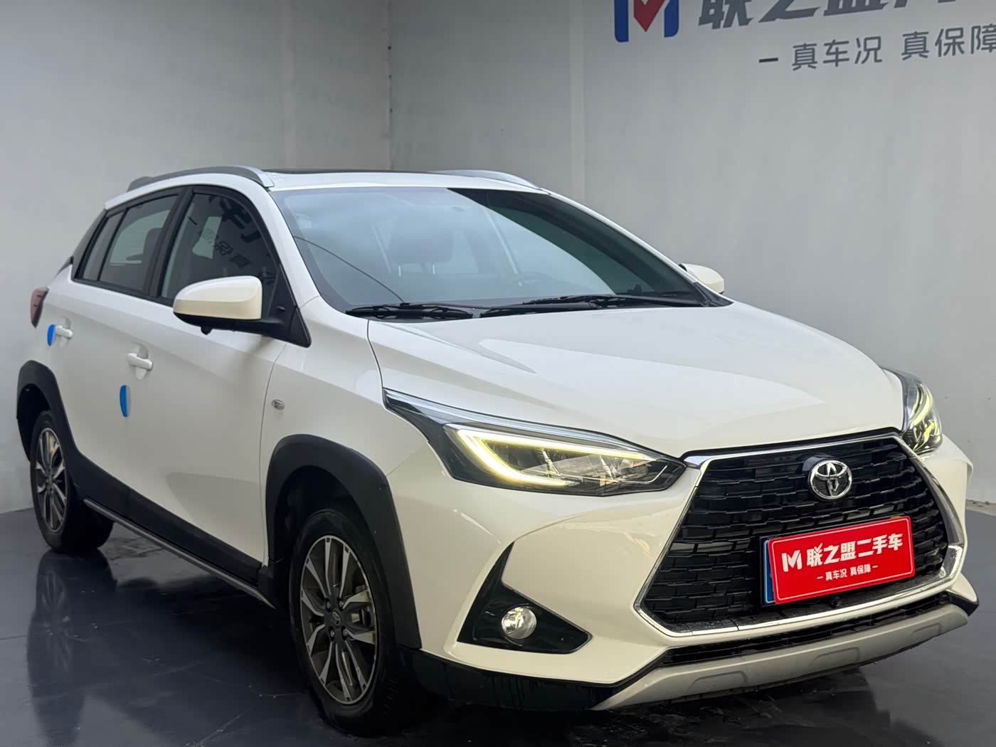 Toyota YARiS L Zhi Xuan 1.5 л 2023 г. Белый, пробег 21000 км