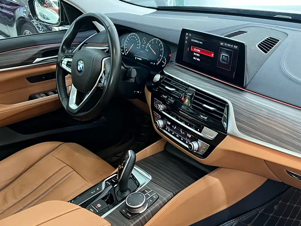 BMW 6 GT 2019 630i Luxury