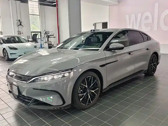 2025 BYD Han