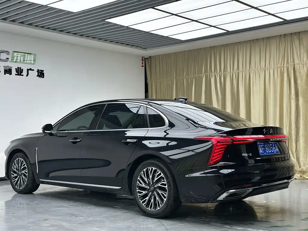 Hongqi Hongqi H5 — миниатюра 6