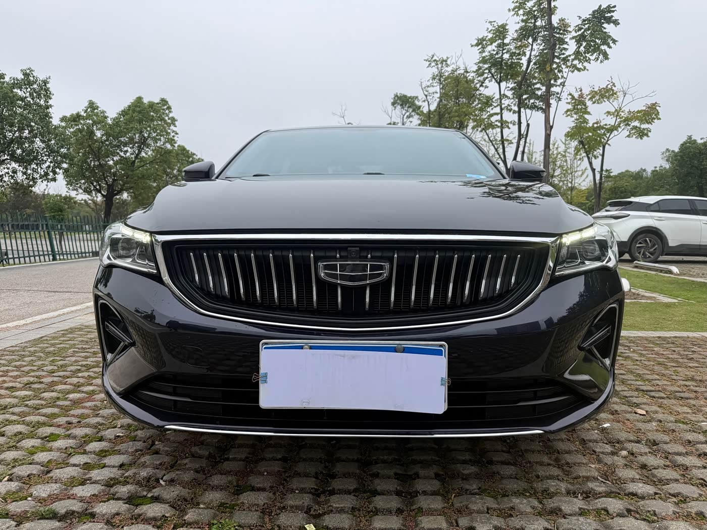 Geely Emgrand 1.5 л 2023 г. Чёрный, пробег 20000 км