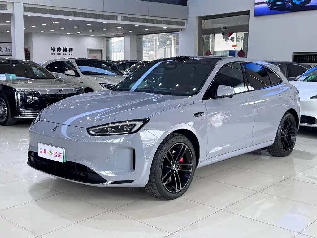 AITO AITO M5 2024