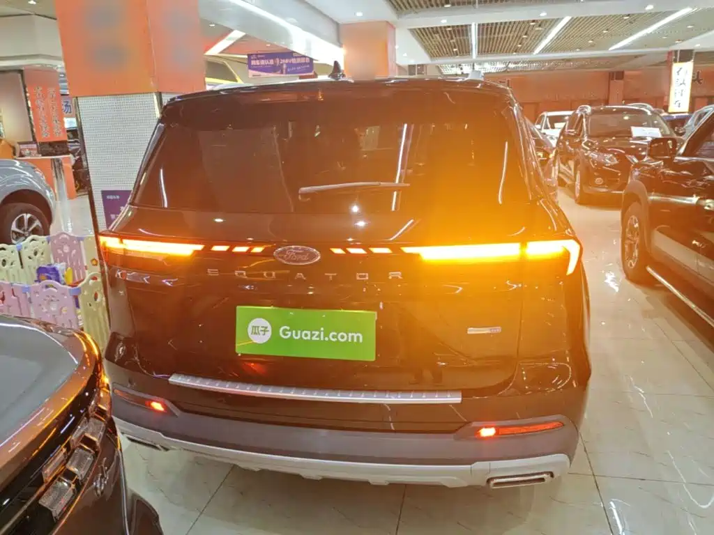 Ford Equator — миниатюра 6