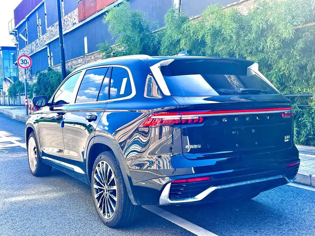 Geely Xingyue L — миниатюра 15