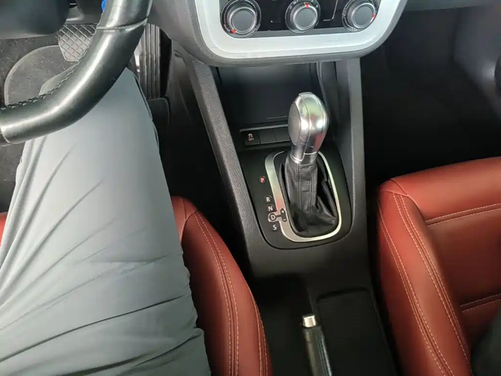 Volkswagen Scirocco — миниатюра 14