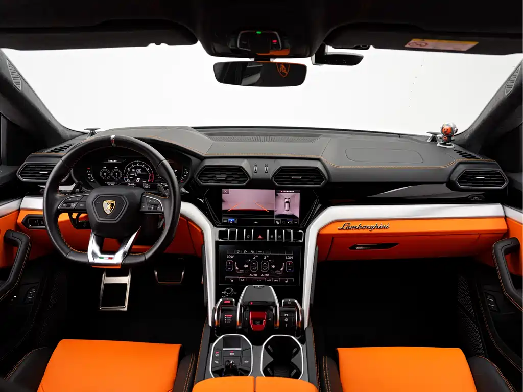 Lamborghini Urus — фотографии объявления, Фото 13