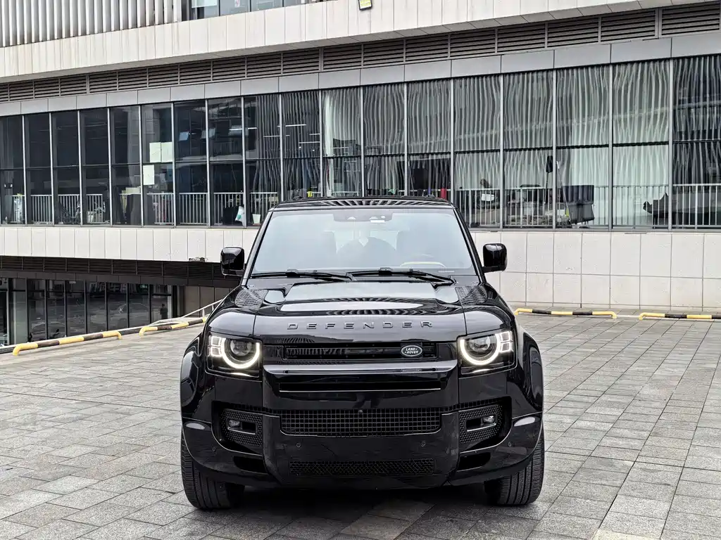 Land Rover Land Rover Defender 2024 110 3.0T P400 X-DYNAMIC HSE