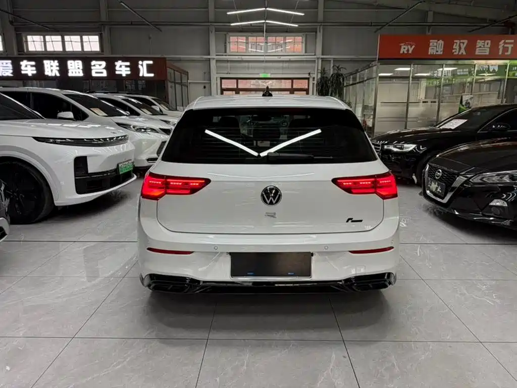 Volkswagen Golf — миниатюра 8