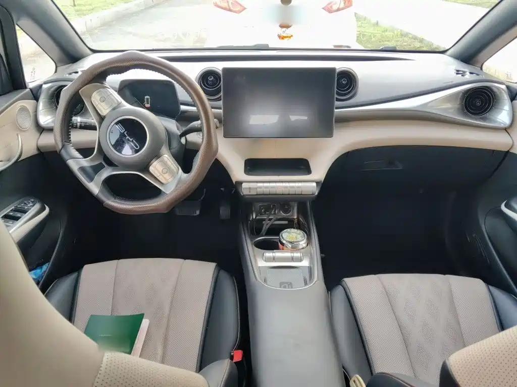 BYD Dolphin — миниатюра 5