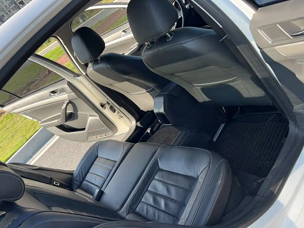 Volkswagen Lavida — миниатюра 17
