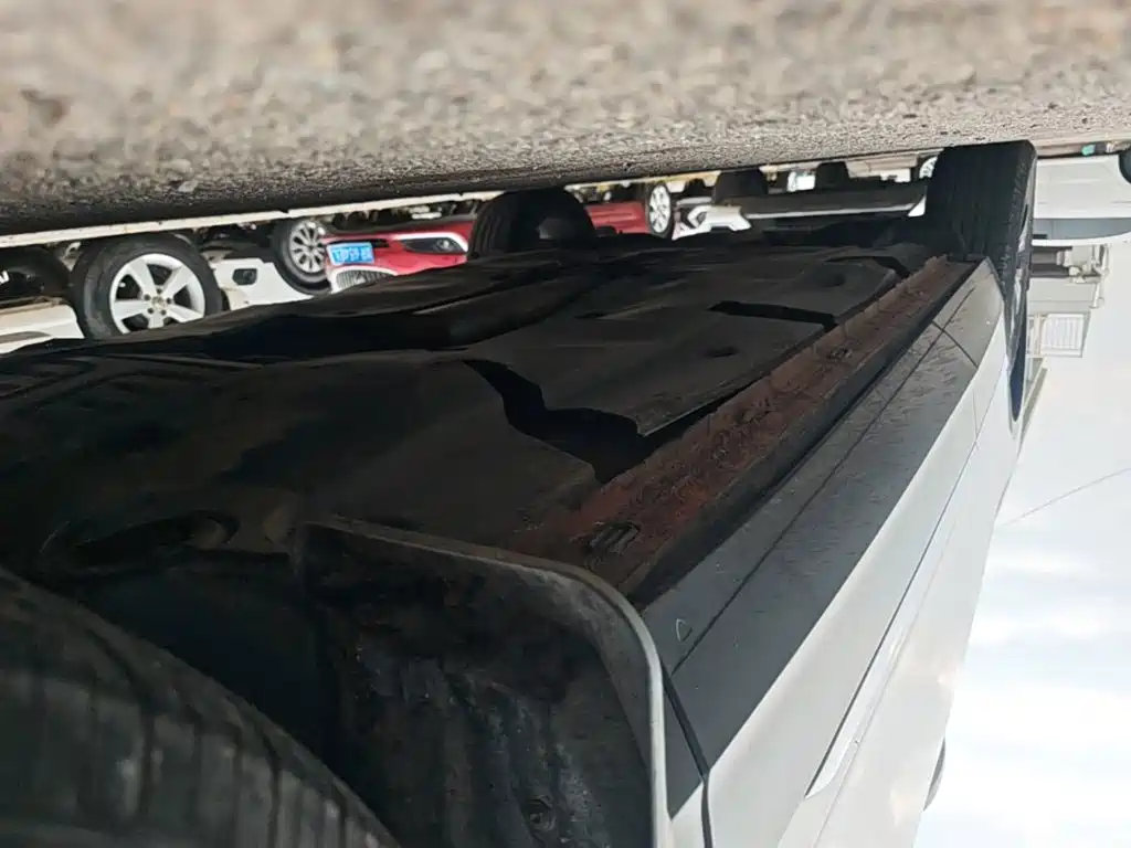 Volkswagen Tiguan L — миниатюра 21