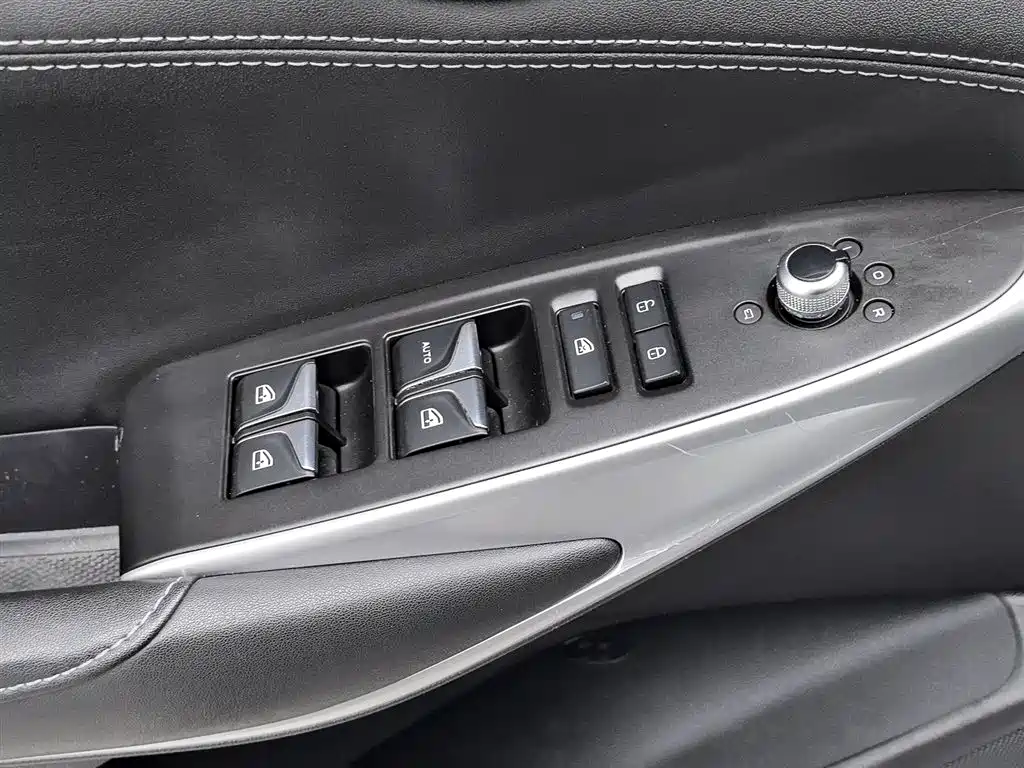 Changan CS75PLUS CS75 PLUS 2020 1.5T AT Luxury