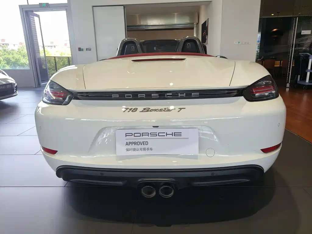 Porsche 718 2019 Boxster T 2.0T