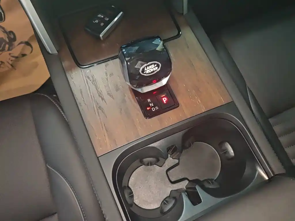 Land Rover Discovery Sport — миниатюра 14