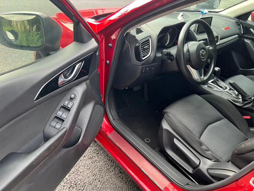 Mazda 3 Axela — миниатюра 8