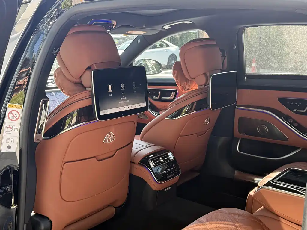 Mercedes-Benz S-Class — миниатюра 8