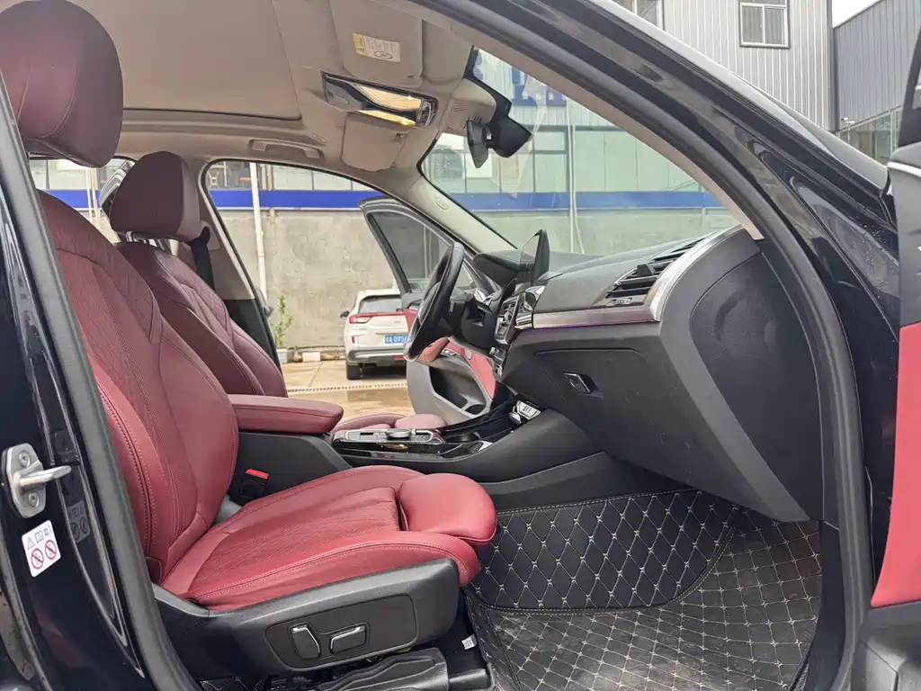 BMW iX3 — миниатюра 16