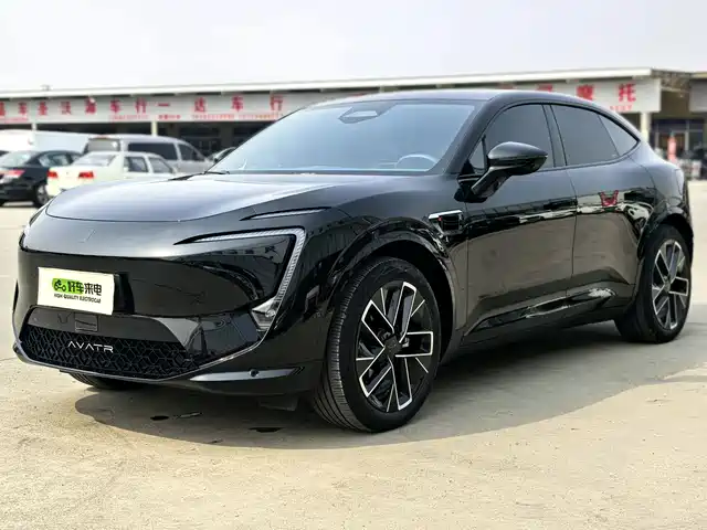 2025 Avatr 11