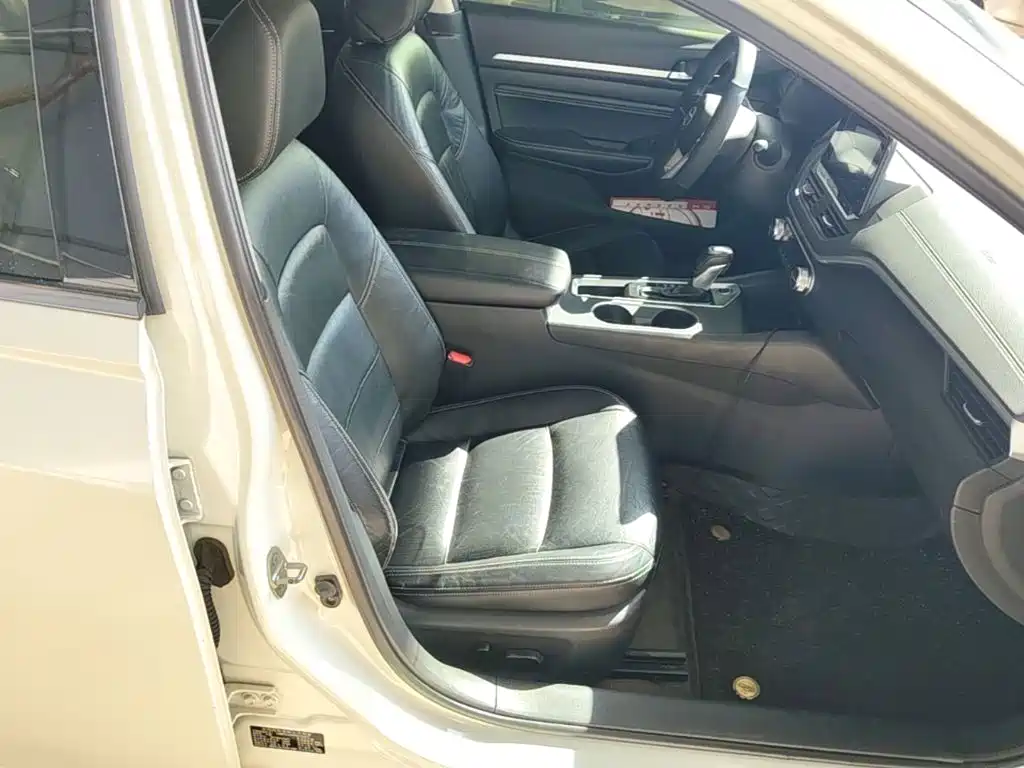 Nissan Teana — миниатюра 25