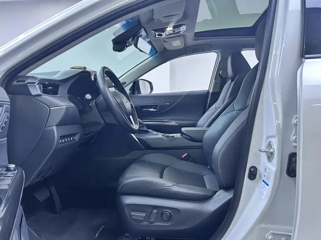 Toyota Venza — миниатюра 4