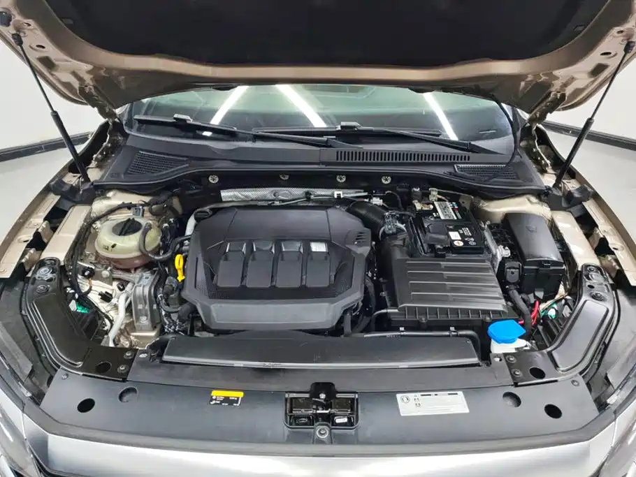 Volkswagen Passat — миниатюра 10