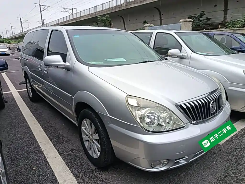 Buick GL8 — миниатюра 4